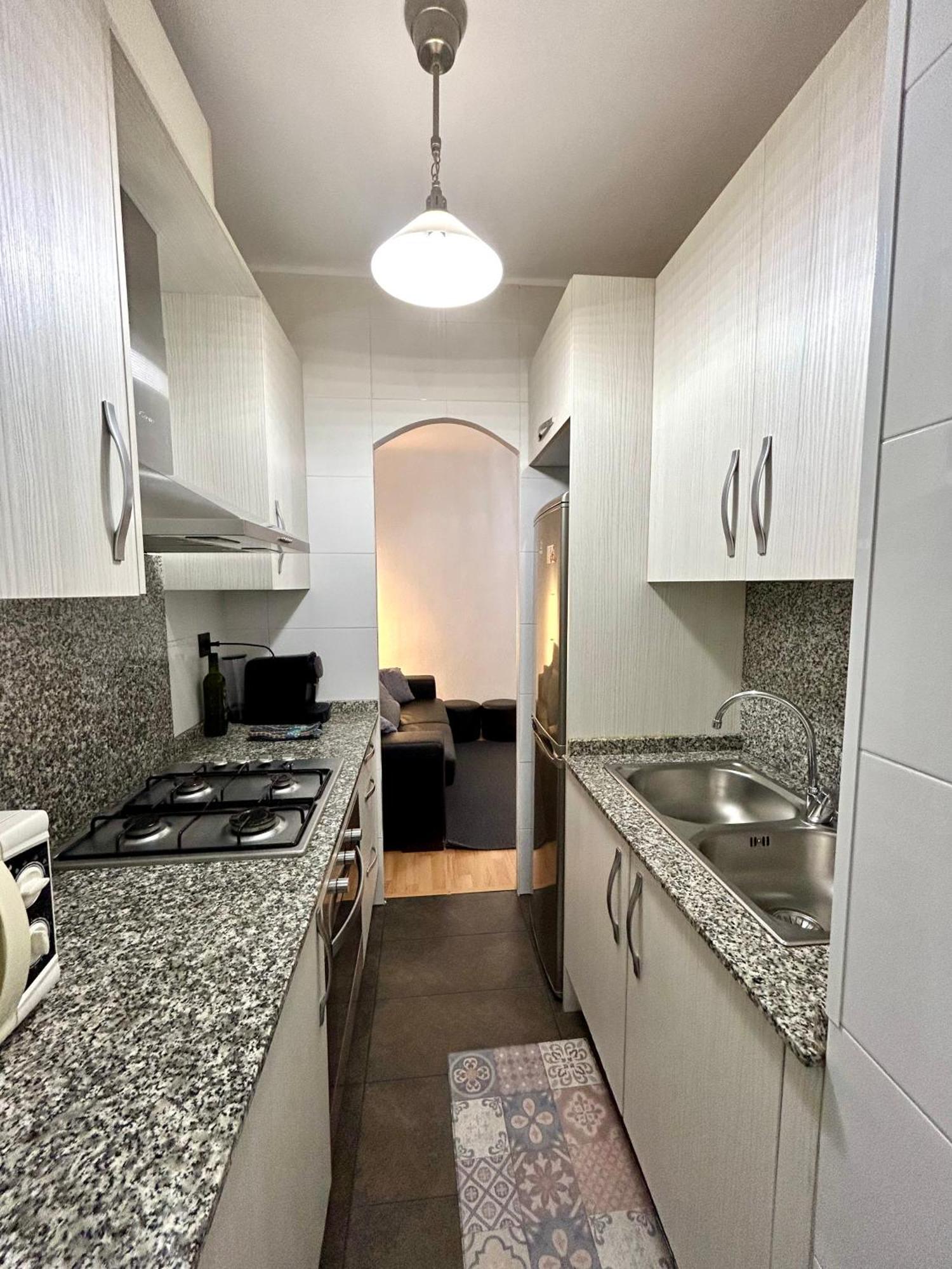 Apartment Carrer D'Olesa Barcelona Ngoại thất bức ảnh