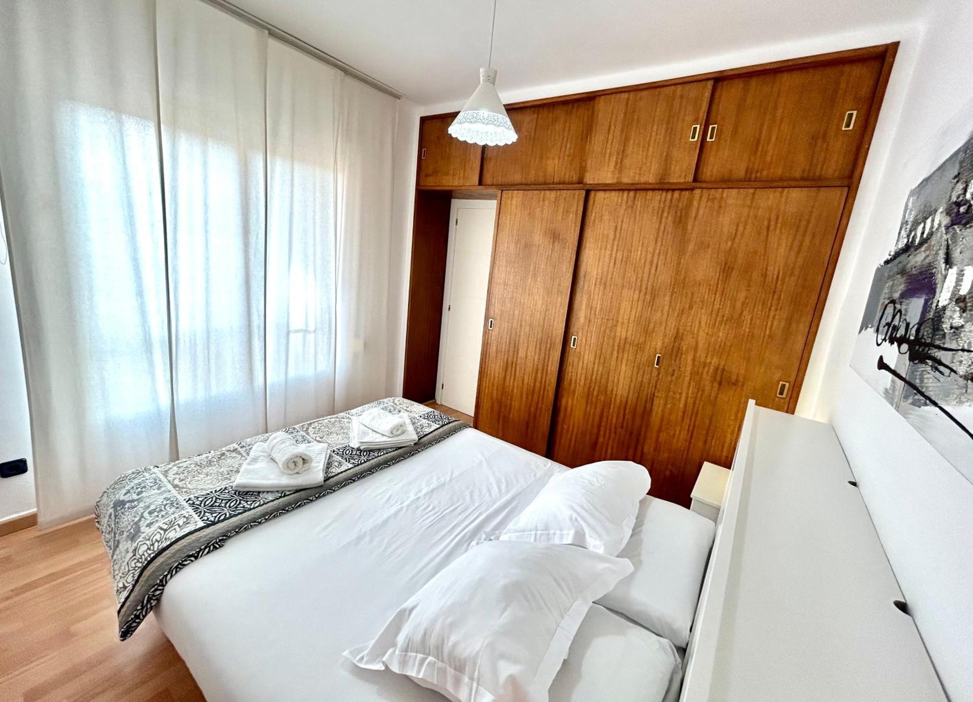 Apartment Carrer D'Olesa Barcelona Ngoại thất bức ảnh