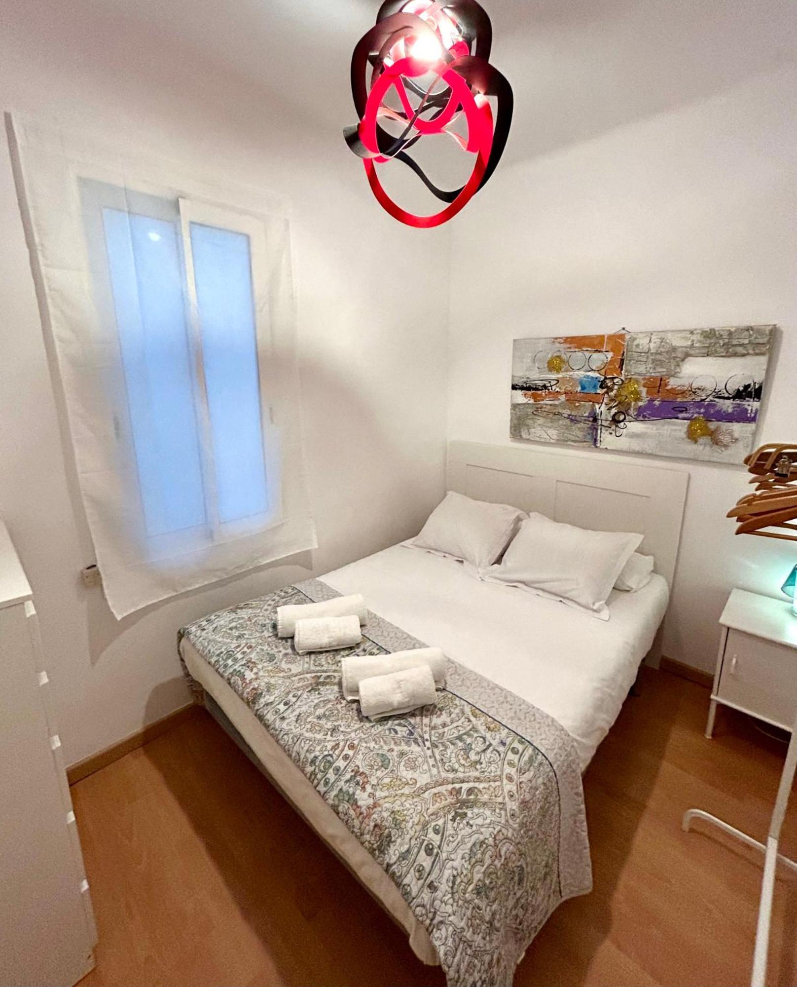 Apartment Carrer D'Olesa Barcelona Ngoại thất bức ảnh